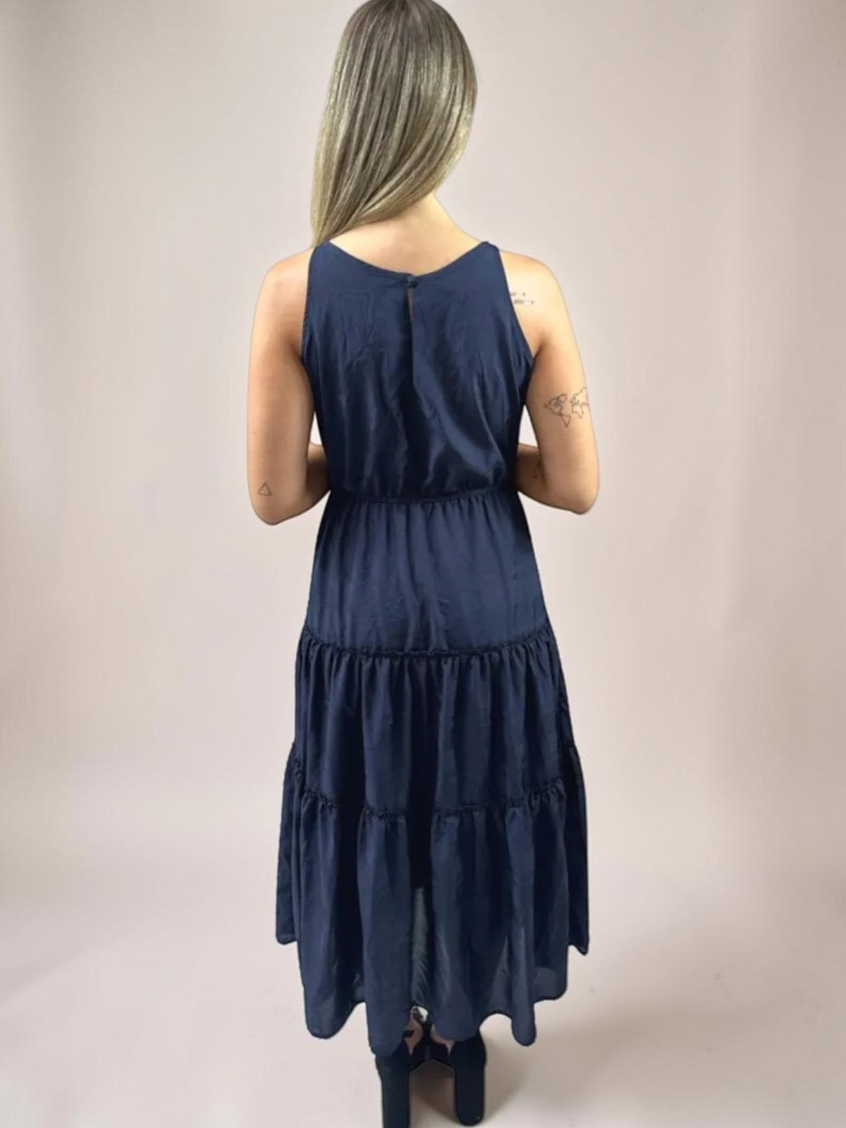 Vestido Liage Longo Liso Babado Sem Manga Azul Marinho Escuro