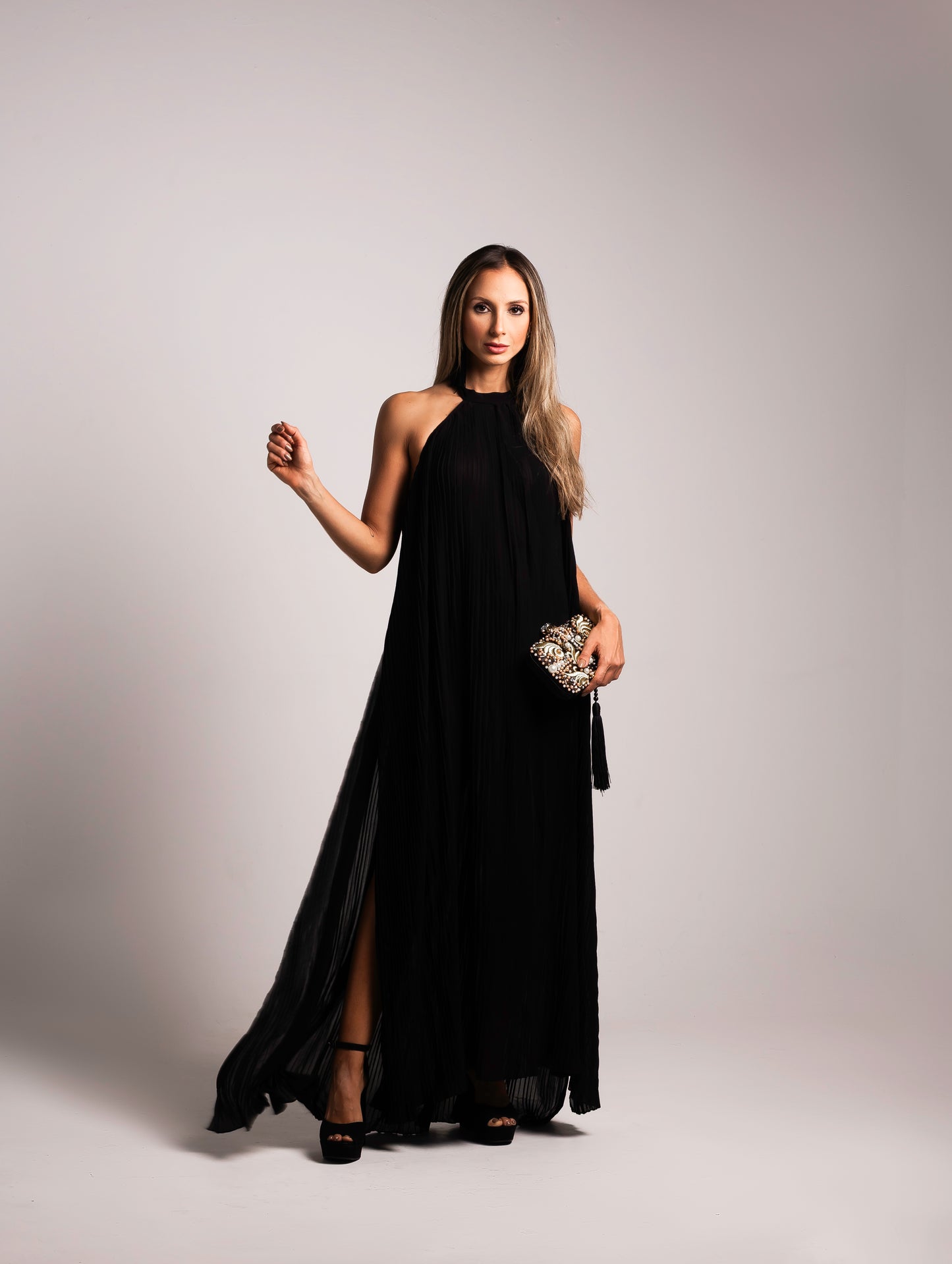 Vestido Longo Liage Saida Praia Frente Unica Decote Costas Drapeado Transparência Preto