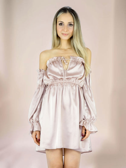 Vestido Liage Curto Ombro a Ombro Manga Comprida Cetim Rosa Claro/ Rosa Antigo Cintilante