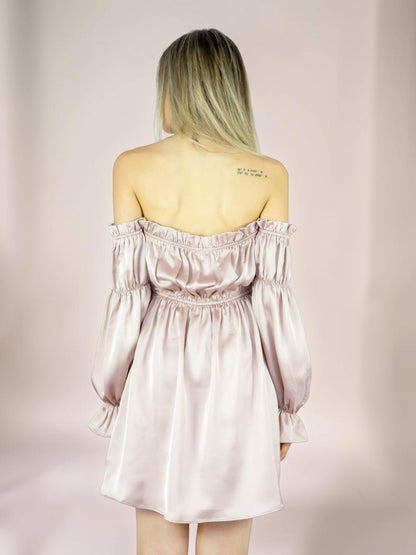 Vestido Liage Curto Ombro a Ombro Manga Comprida Cetim Rosa Claro/ Rosa Antigo Cintilante