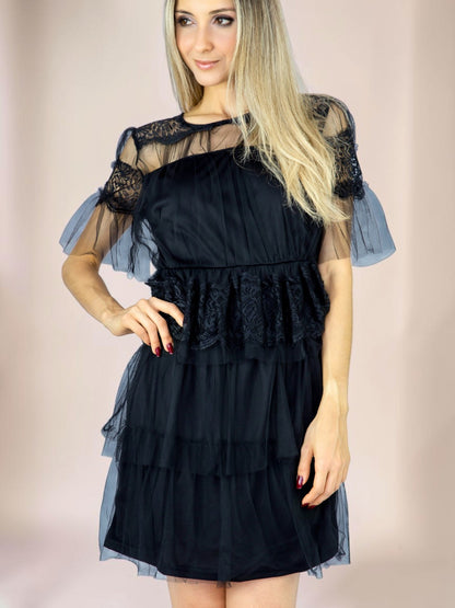Vestido Liage Curto Liso Manga Curta Renda Tule Babado Transparência Preto