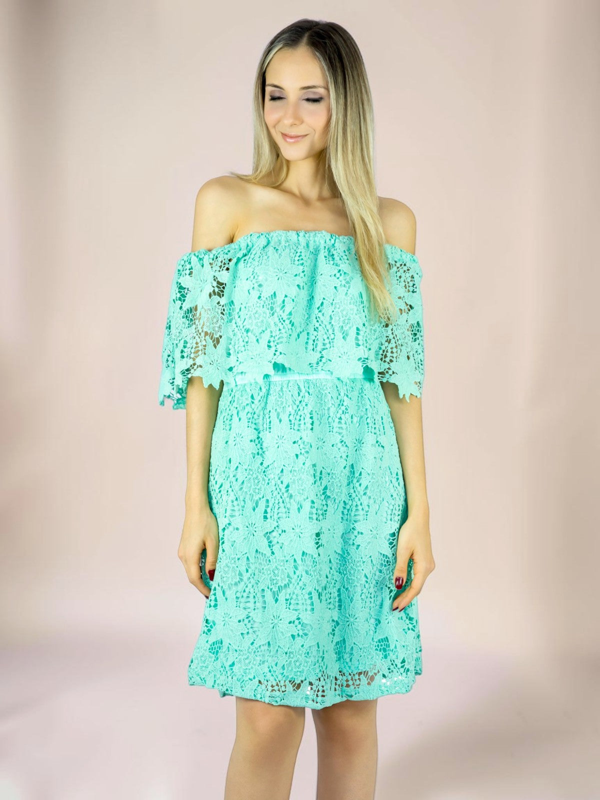 Vestido Liage Curto Liso Ombro a Ombro Ciganinha Renda Crochê Azul Verde Água