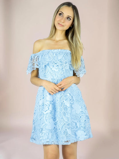Vestido Liage Curto Liso Ombro a Ombro Ciganinha Renda Crochê Azul Claro / Azul Bebe