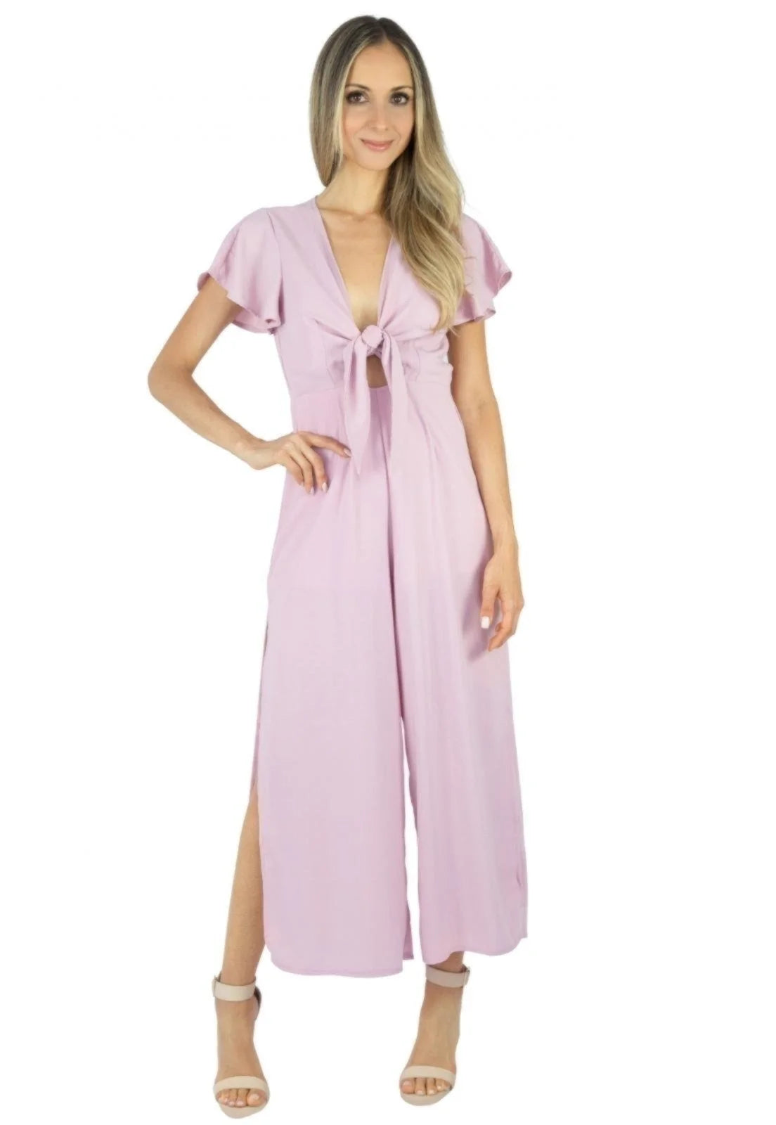 Macacão Liage Liso Pantacourt Manga Curta Decote Laço Fenda Lateral Transparencia Babado Chiffon Rosa Claro