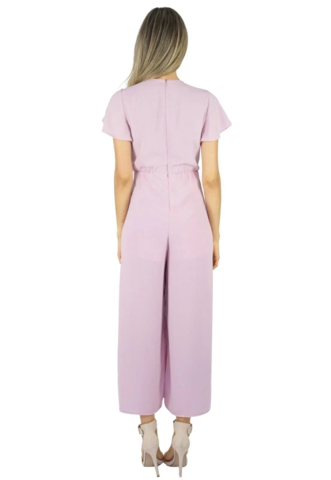 Macacão Liage Liso Pantacourt Manga Curta Decote Laço Fenda Lateral Transparencia Babado Chiffon Rosa Claro