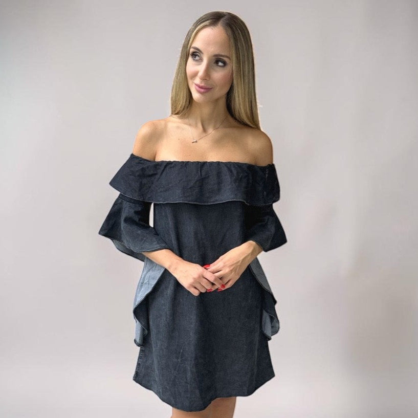 Vestido Liage Curto Jeans Denin Liso Babado Ombro a Ombro Ciganinha Azul Escuro