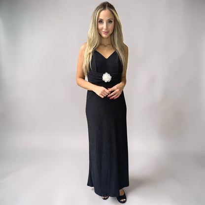 Vestido Liage Festa Longo Alça Alcinha Tecido Texturizado Flor Preto Nude
