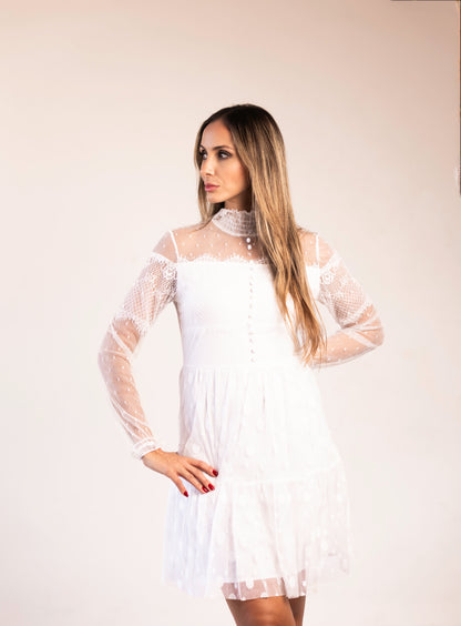 Vestido Liage Curto Liso Manga Comprida Tule Renda Botoes Gola Off-White Branco