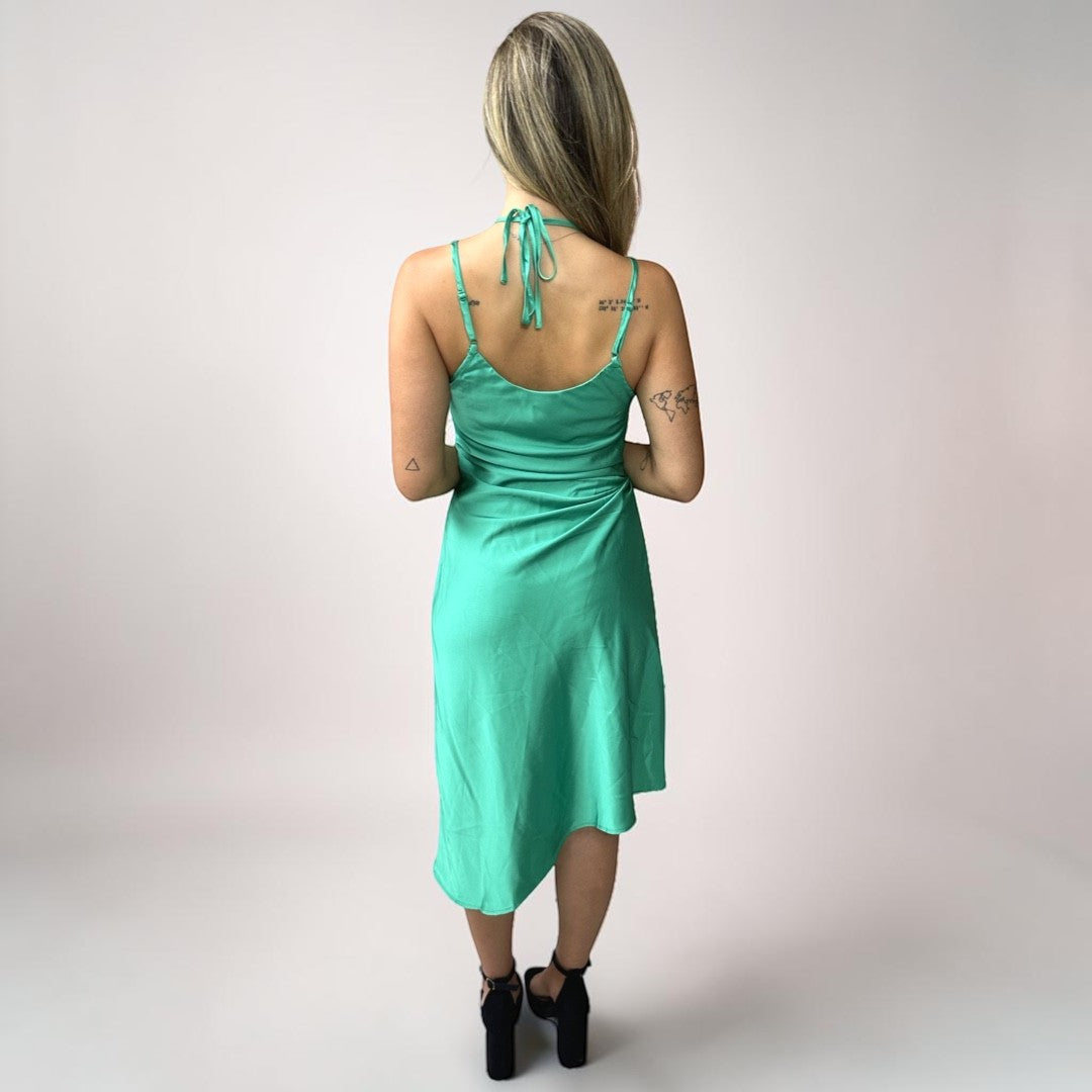 Vestido Liage Curto Festa Liso Brilho Alcinha Alça Drapeado Metalizado Verde Claro