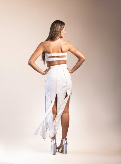Conjunto Liage Saia Longa Recorte e Blusa Cropped Tomara Que Caia Branco Off White