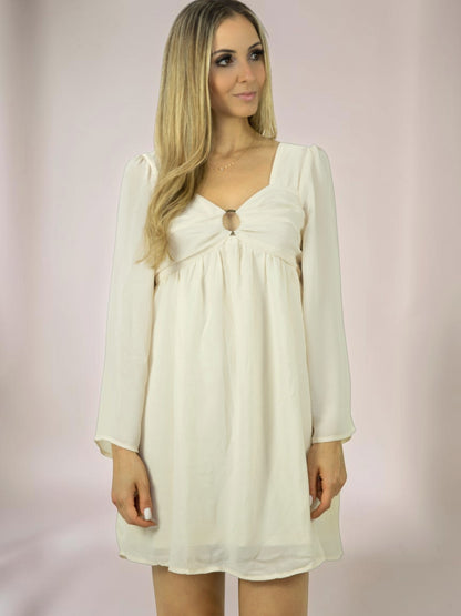 Vestido Liage Curto Liso Manga Comprida transparencia Boca Larga Detalhe Argola Metal Nude / Off-White