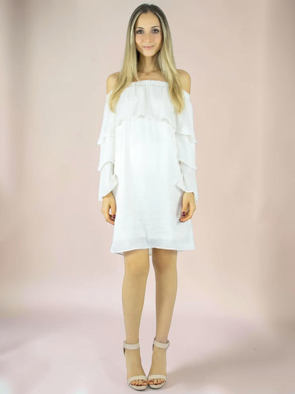 Vestido Liage Curto Liso Cetim Brilho Babado Ombro a Ombro Manga Comprida Branco Off-White