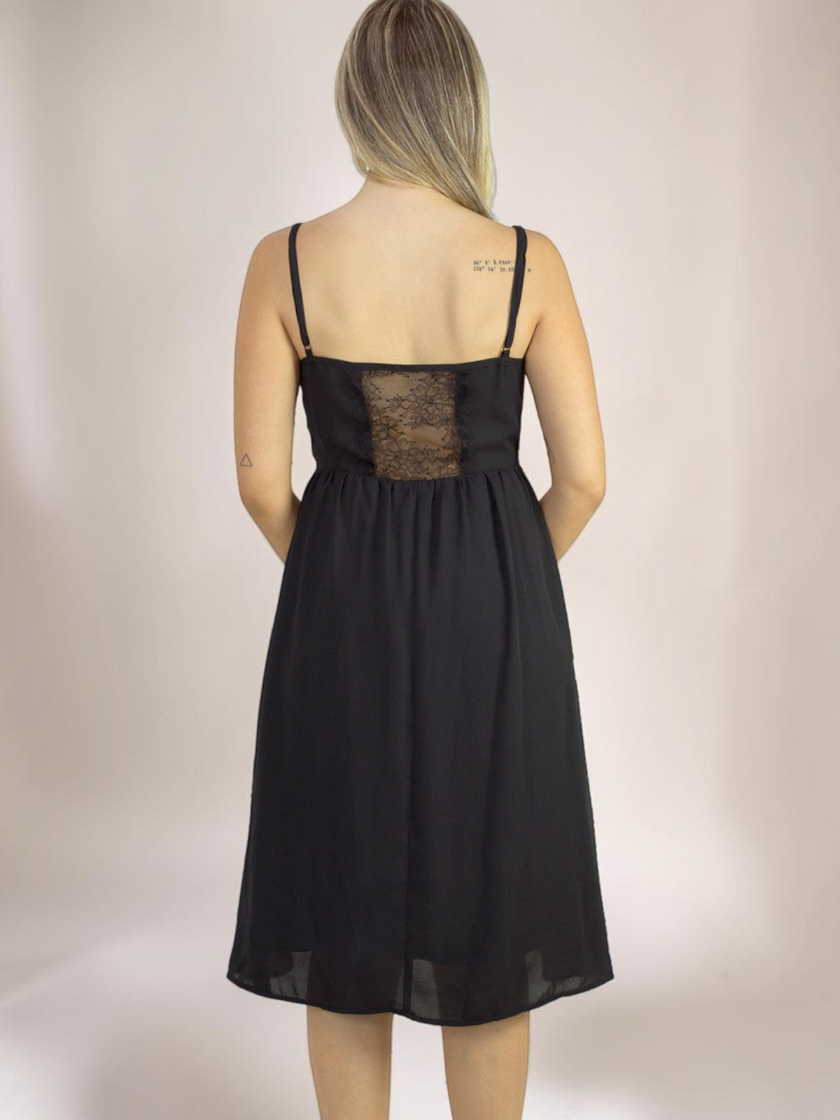 Vestido Liage Midi Liso Festa Renda Transparência Alça Alcinha Preto