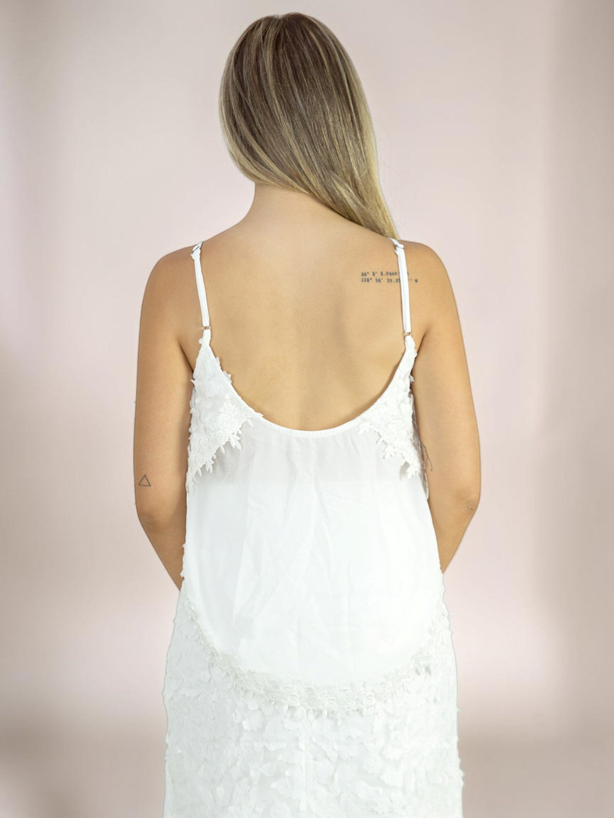 Conjunto Liage Saia e Blusa Alça Alcinha Renda Transparência Bordado Recorte a Laser Branco Off White